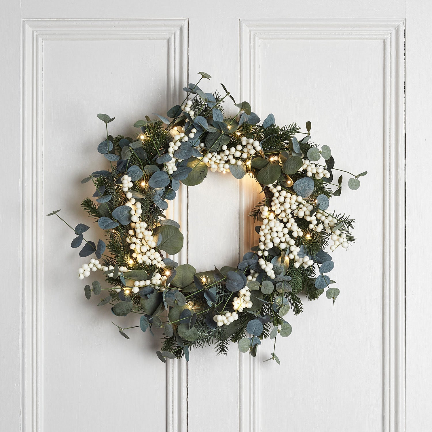 Christmas Wreaths and Garlands Light up Garlands Lights4fun.co.uk