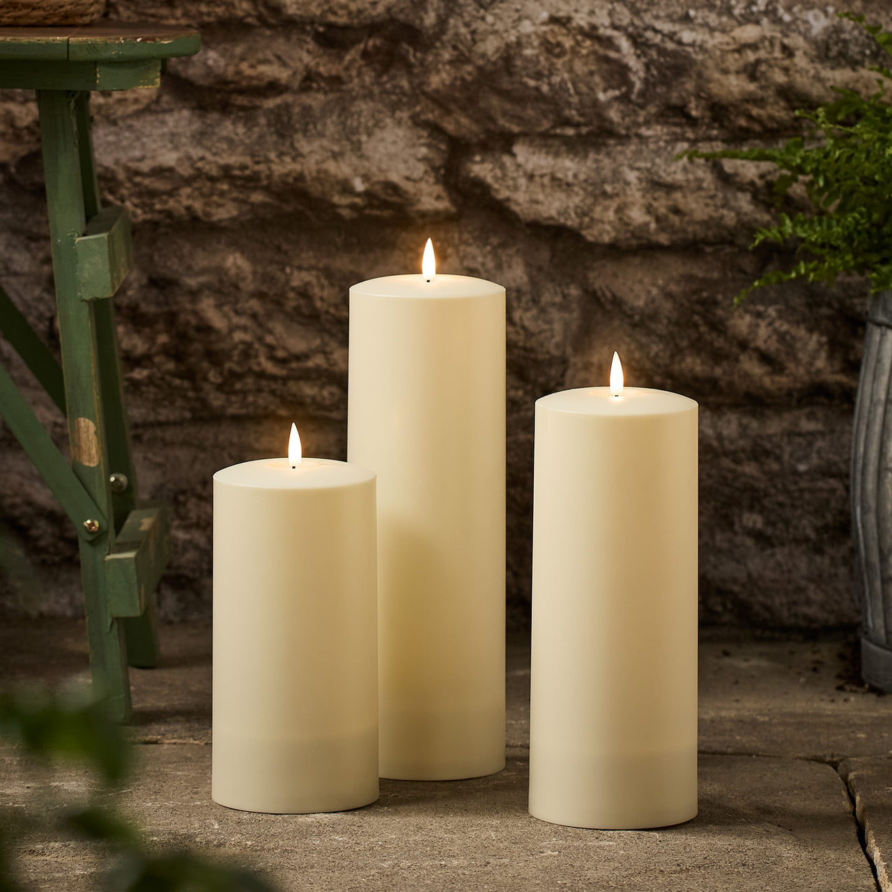 TruGlow® XL Solar Pillar LED Candle Trio