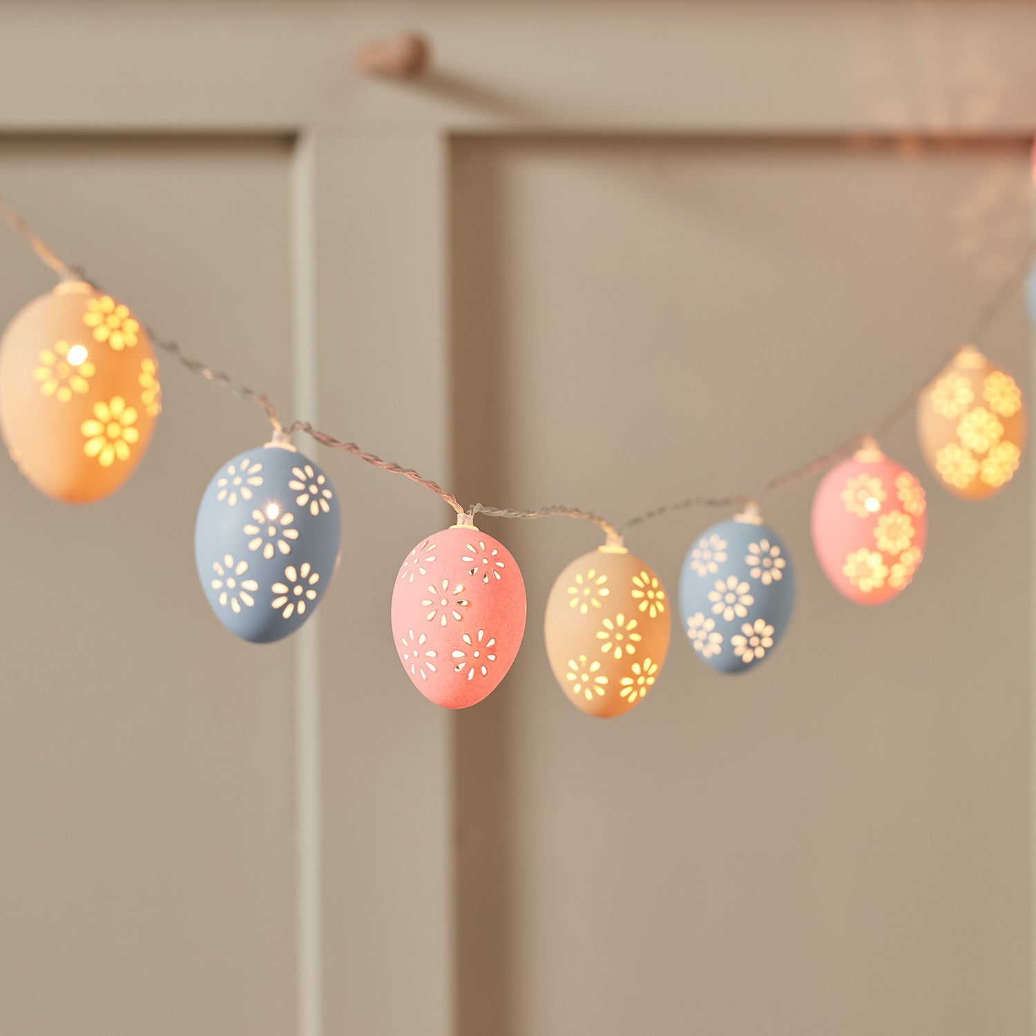 10 LED Easter Egg Lights Lights4fun.co.uk