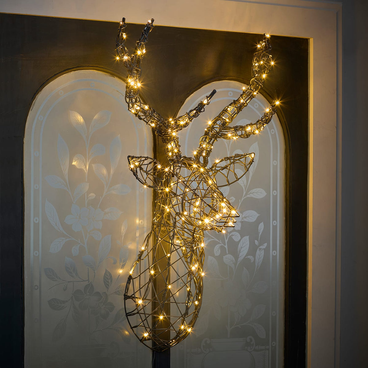 Solar Powered 80cm Harlow Rattan Stag's Head Dual Colour LED Wall Light