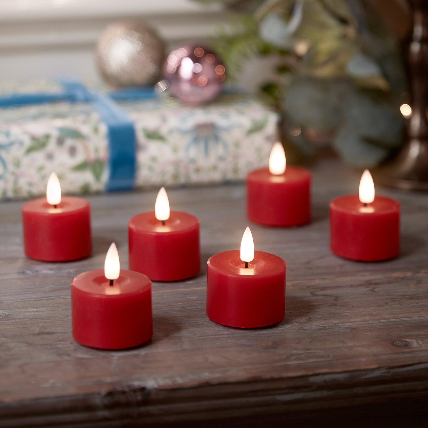 6 TruGlow® Red LED Votive Candles Lights4fun.co.uk
