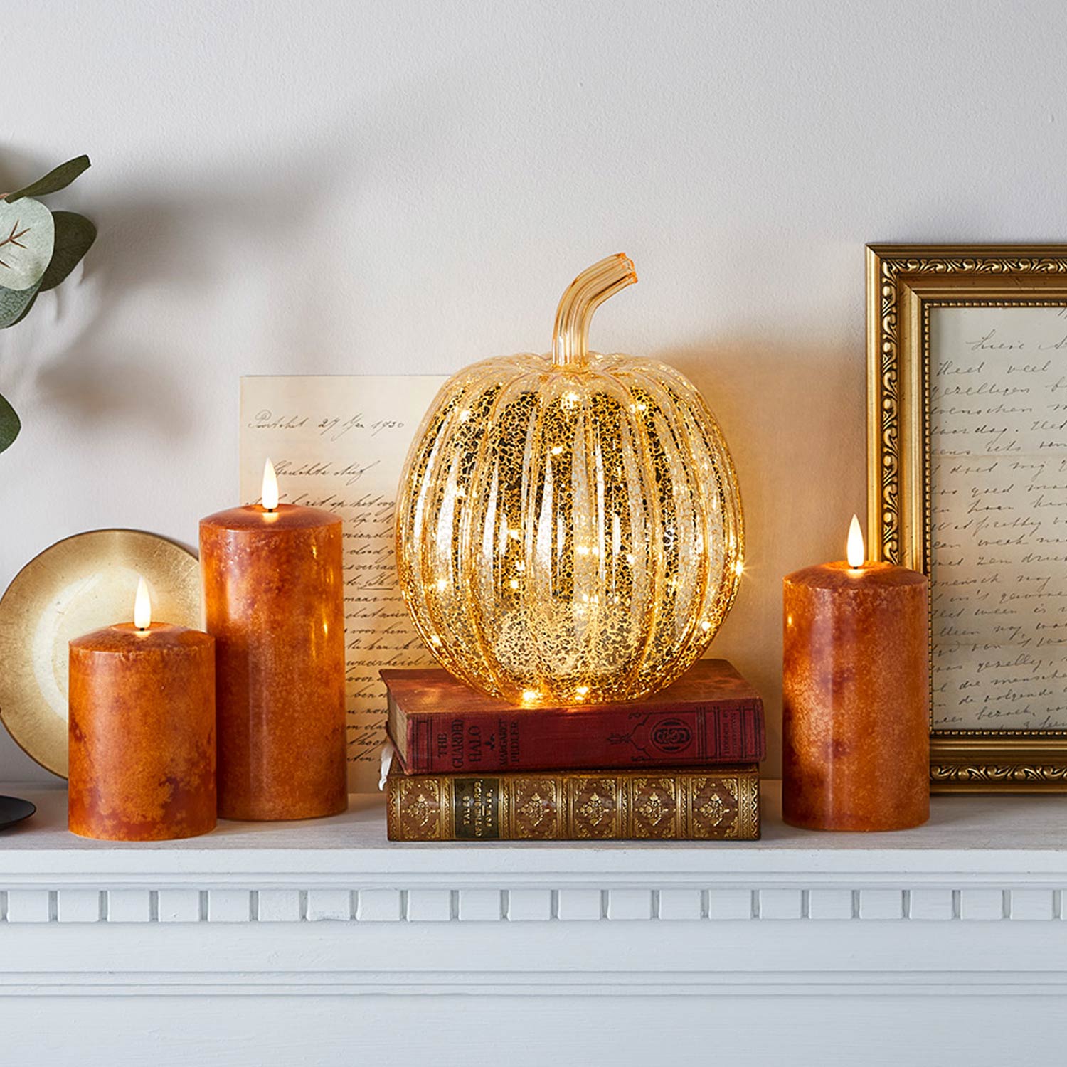 Autumn Candle & Light Up Pumpkin Bundle UK