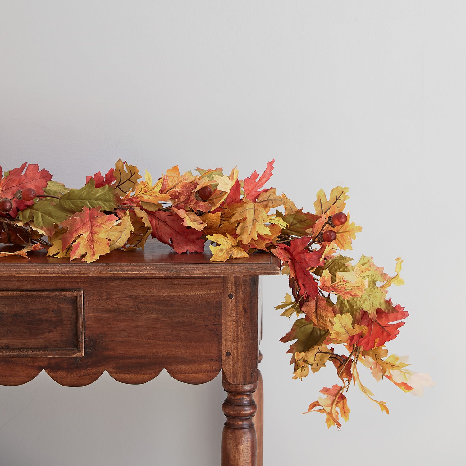 2m Oak Leaf Autumn Garland Lights4fun.co.uk