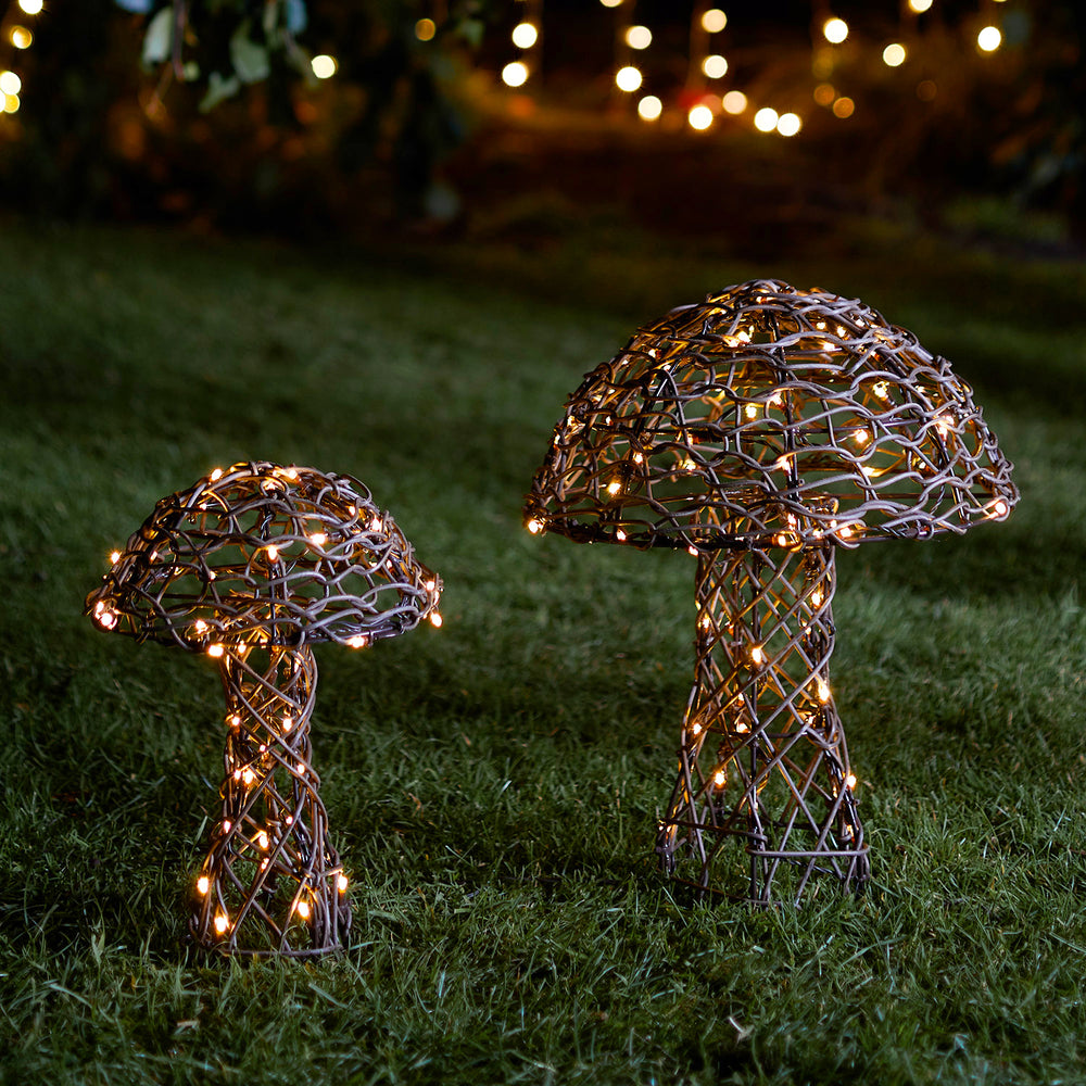 Rattan Mushroom Garden Light Duo