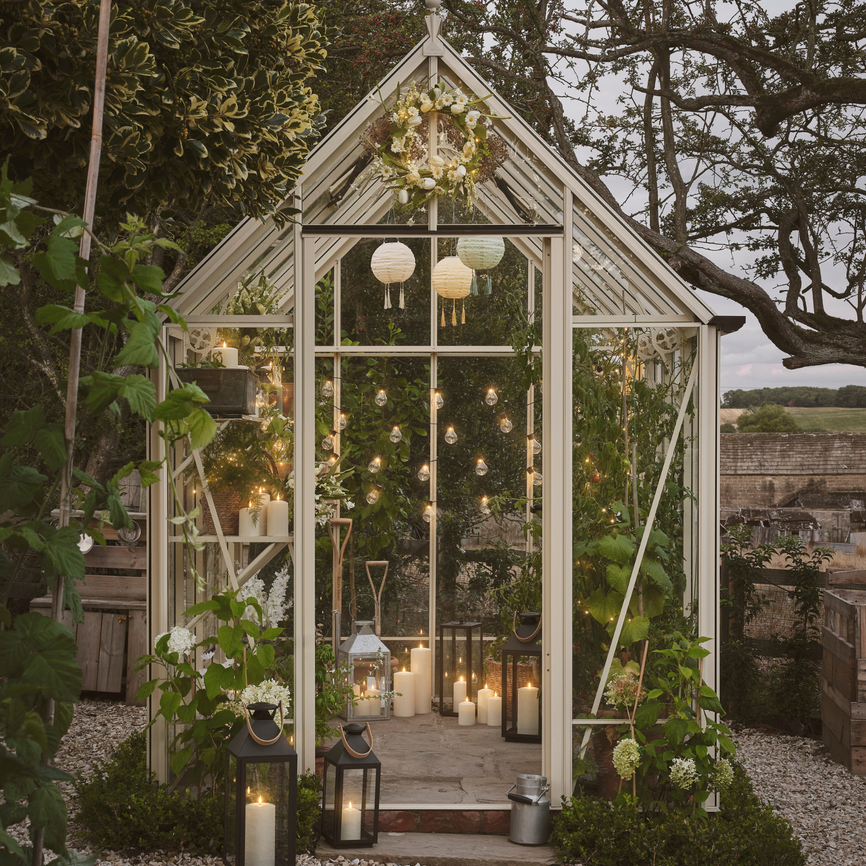 7 Summerhouse Lighting Ideas To Lift Your Mood