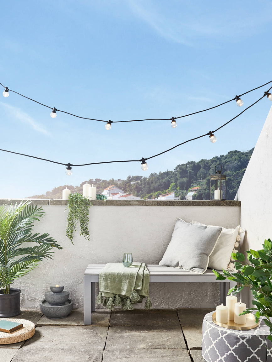 Finding The Perfect Festoons