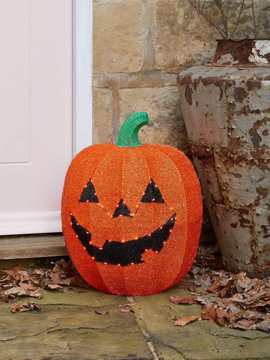 The Best Outdoor Halloween Lighting Ideas
