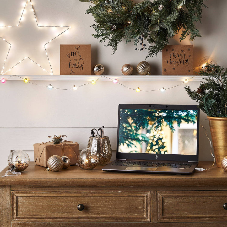Transform Your Home Office For Christmas