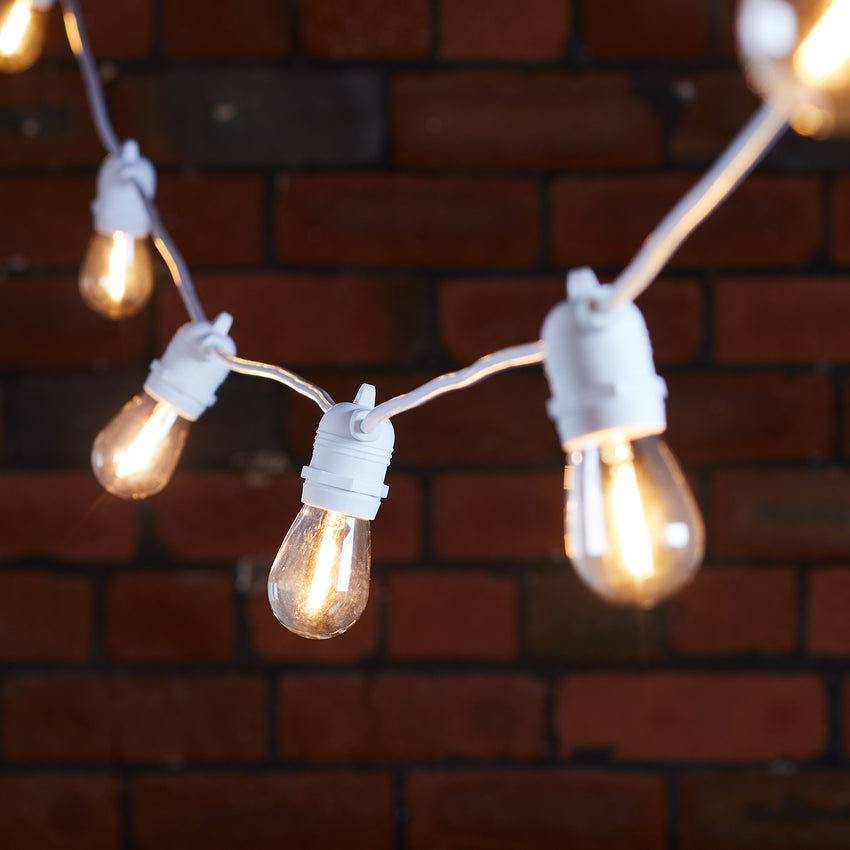 Ultimate Connect Festoon Lighting in white