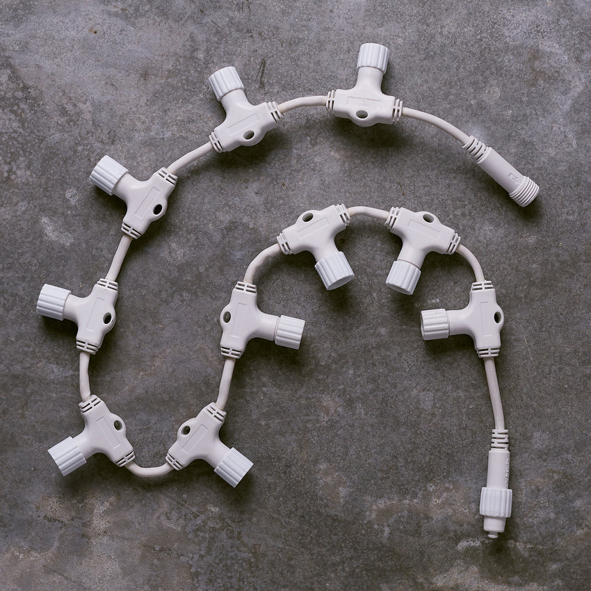 White pro connect connecting port