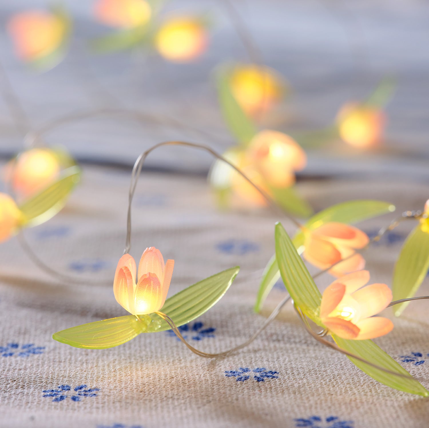 20 Mini Rose LED Micro Lights