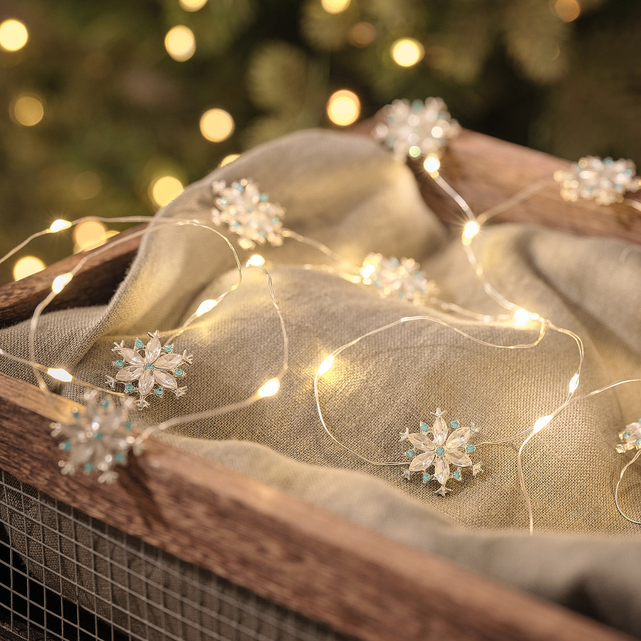 20 Sparkly Snowflake Charm Fairy Lights