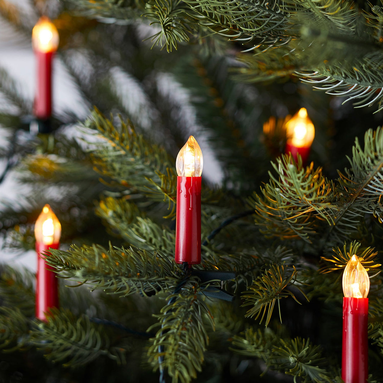 CA1450CLIPR-UK_50-red-candlestick-christmas-tree-clip-string-lights.jpg