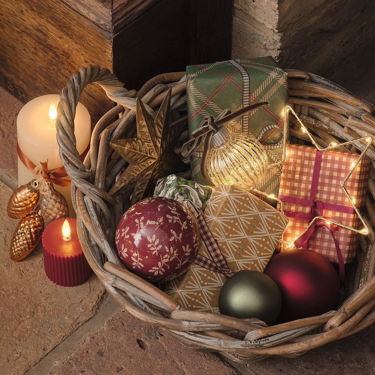 3 Light Up Antique Glass Baubles with Bows