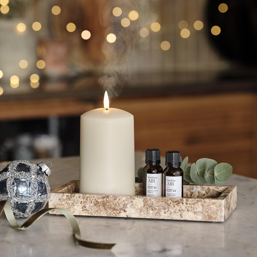 D-CADIF12 - TruGlow® Air Portable Candle Diffuser & Autumn Winter Diffuser Oil Bundle.jpg