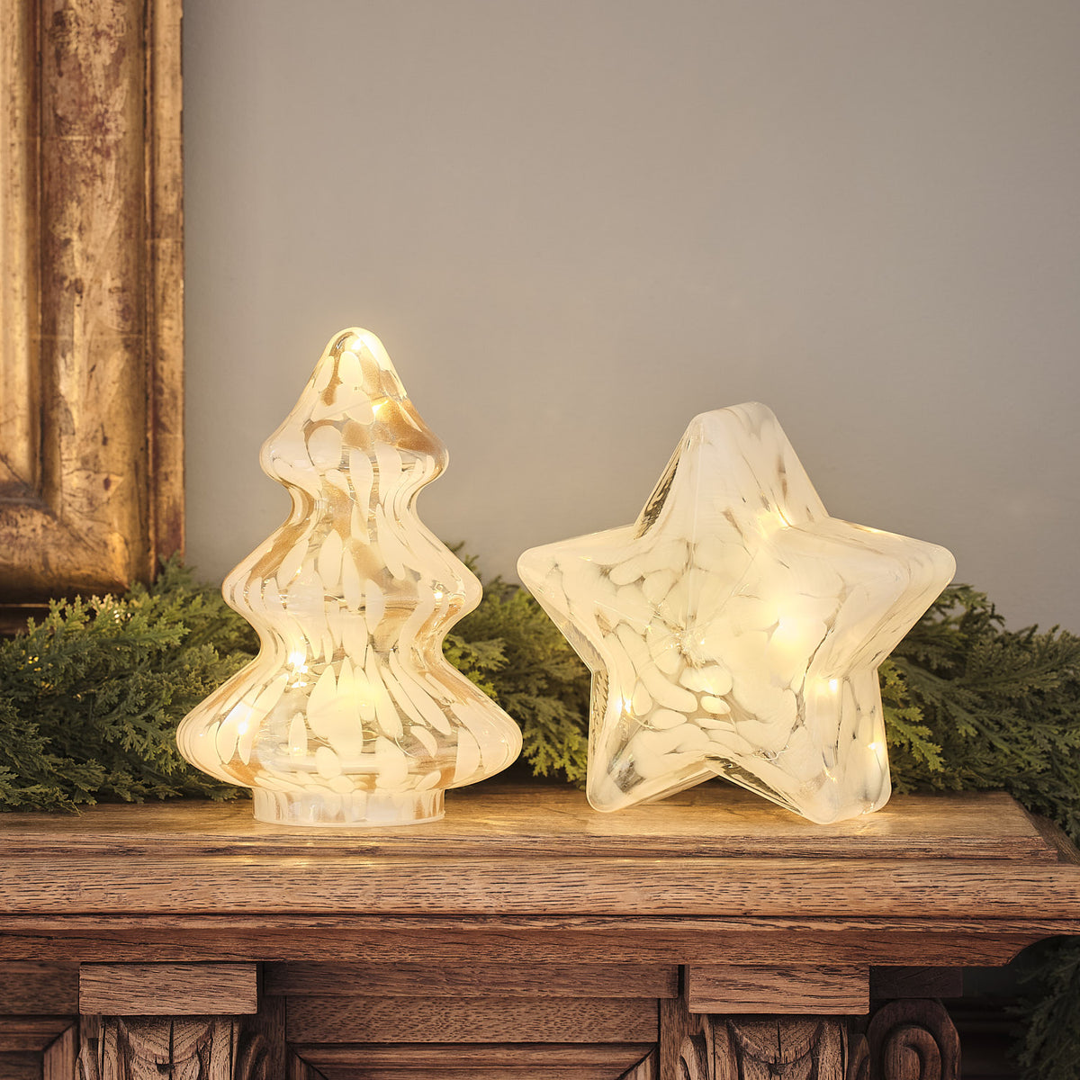 Champagne Confetti Glass Light Up Star Decoration