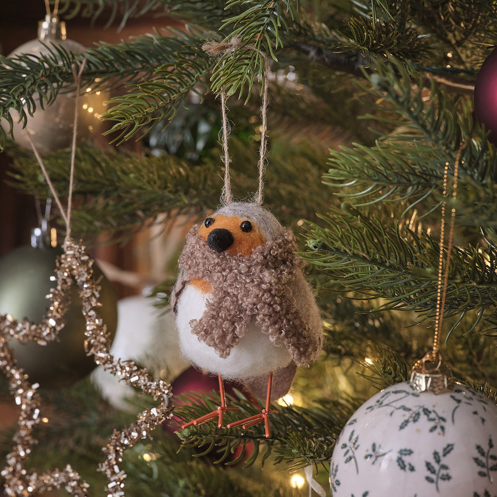 Robby & Birdie Hanging Felt Robin Decorations
