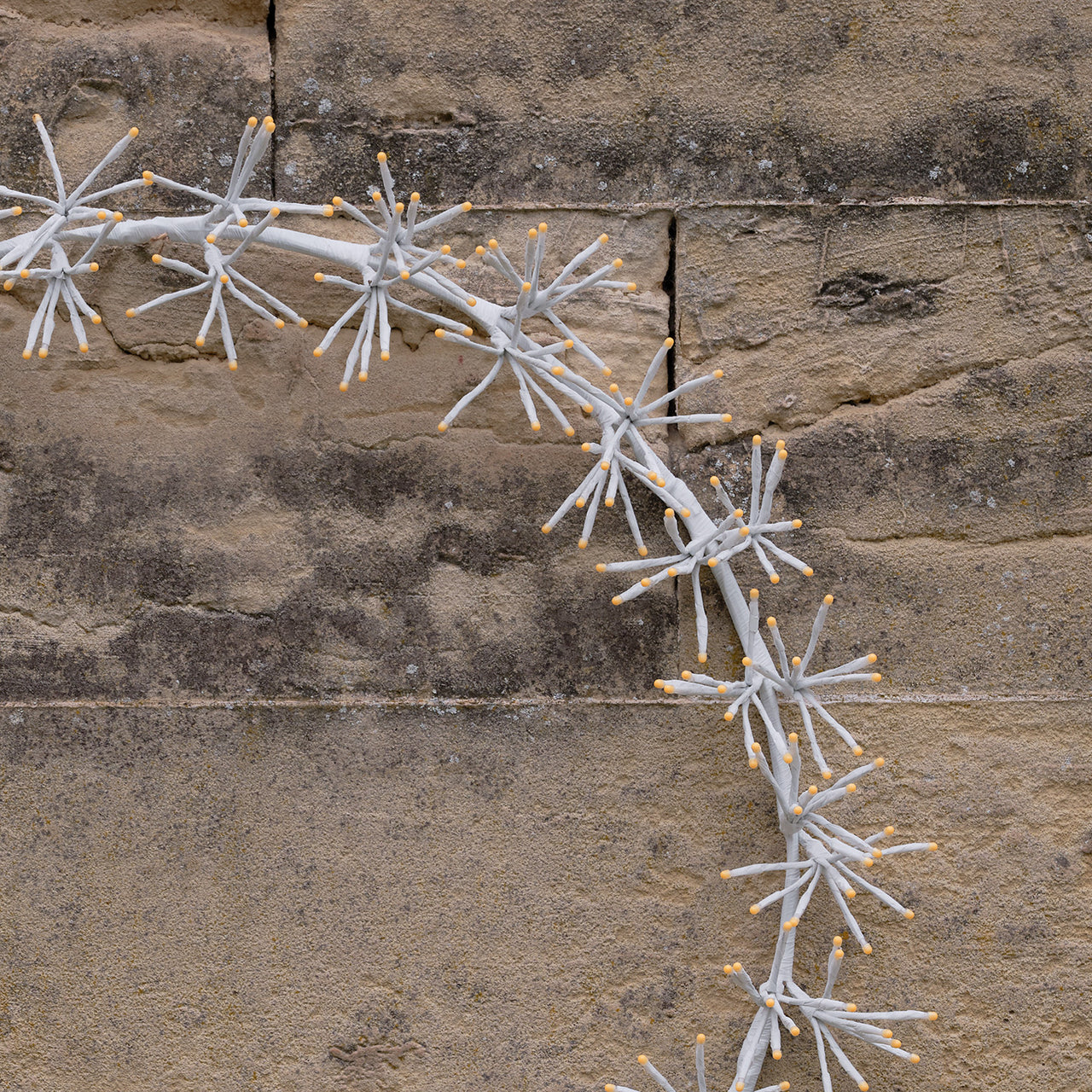 78cm Cluster LED Wreath Light