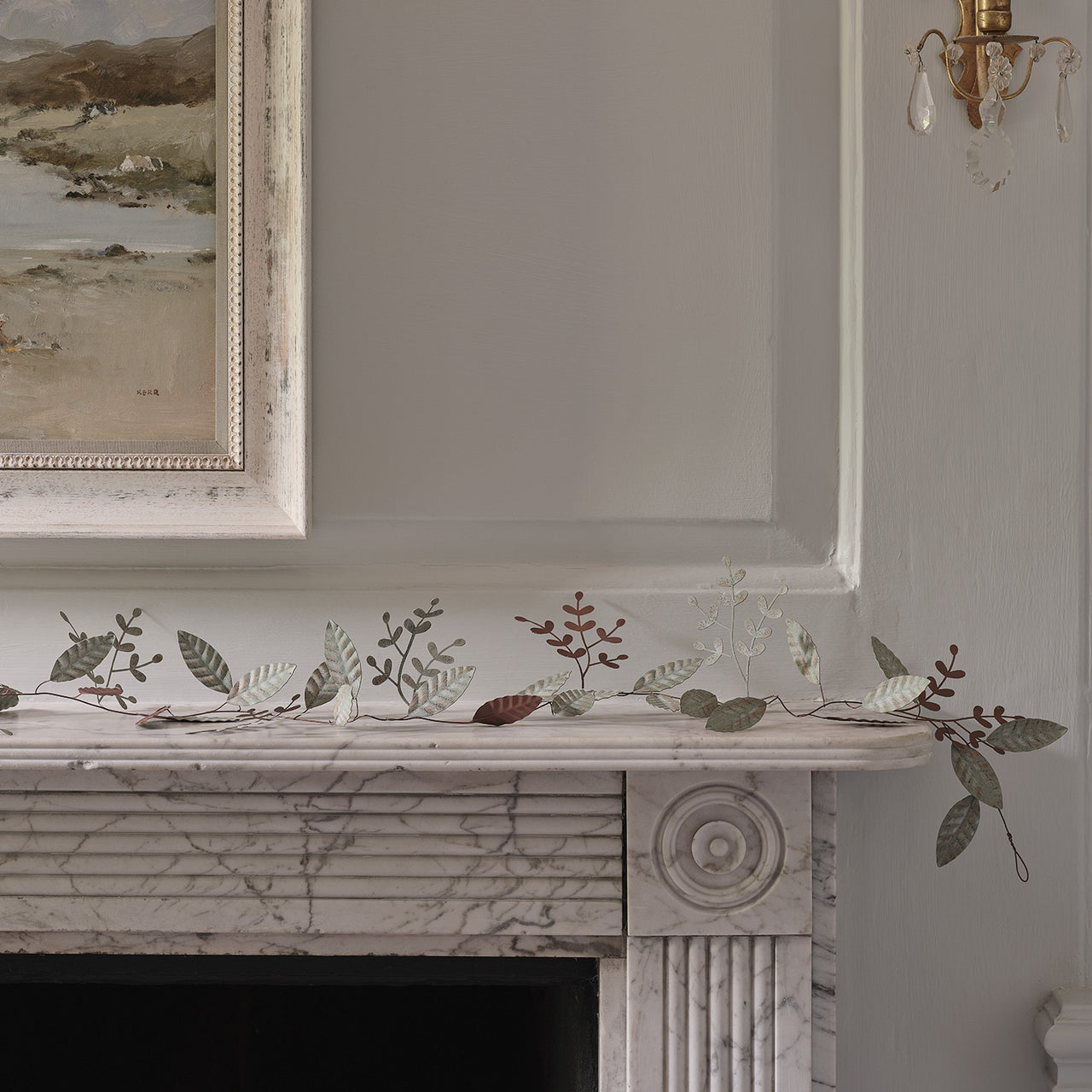 Green Leaf Decorative Metal Garland