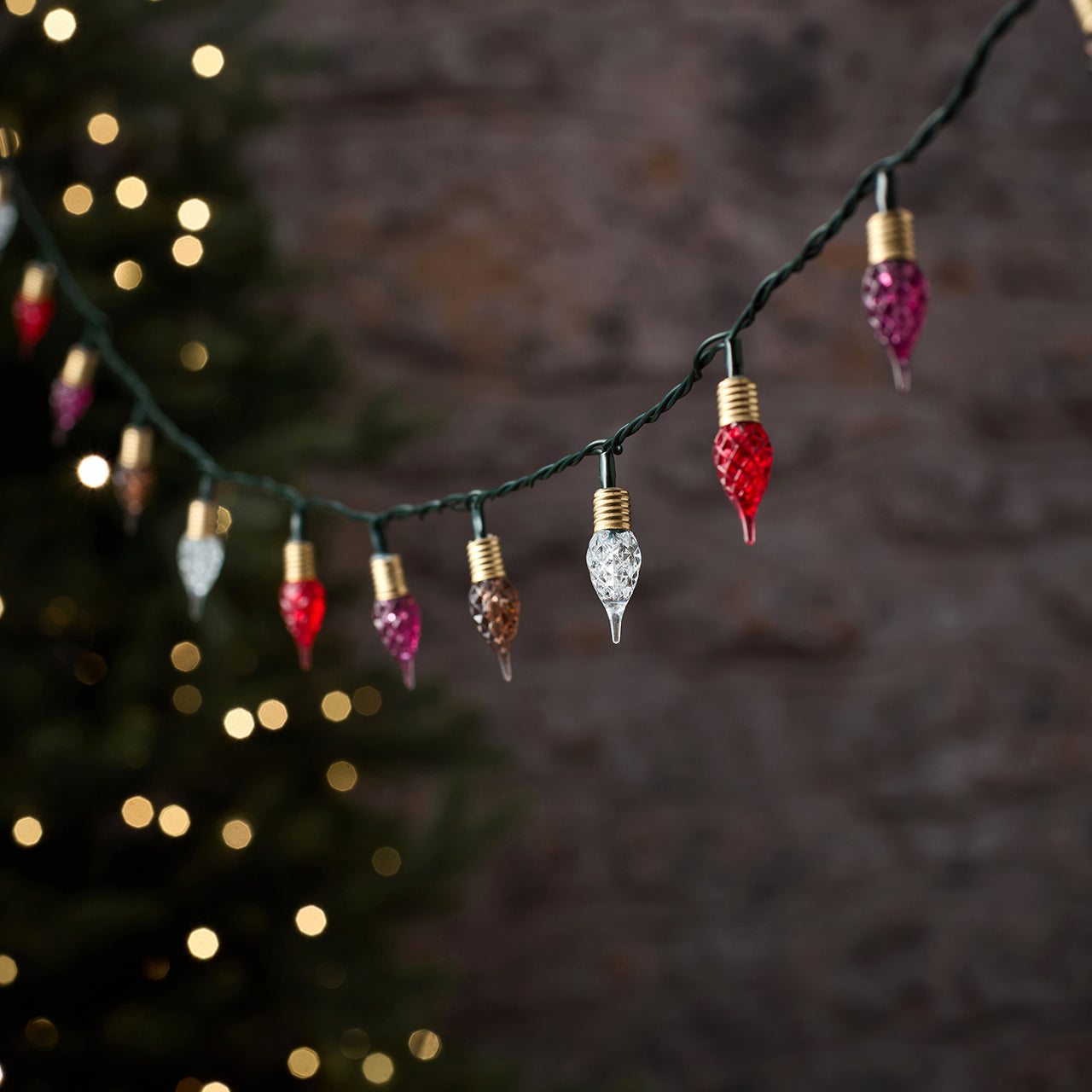Red Vintage Pear Drop LED Twinkle Effect String Lights Green Cable