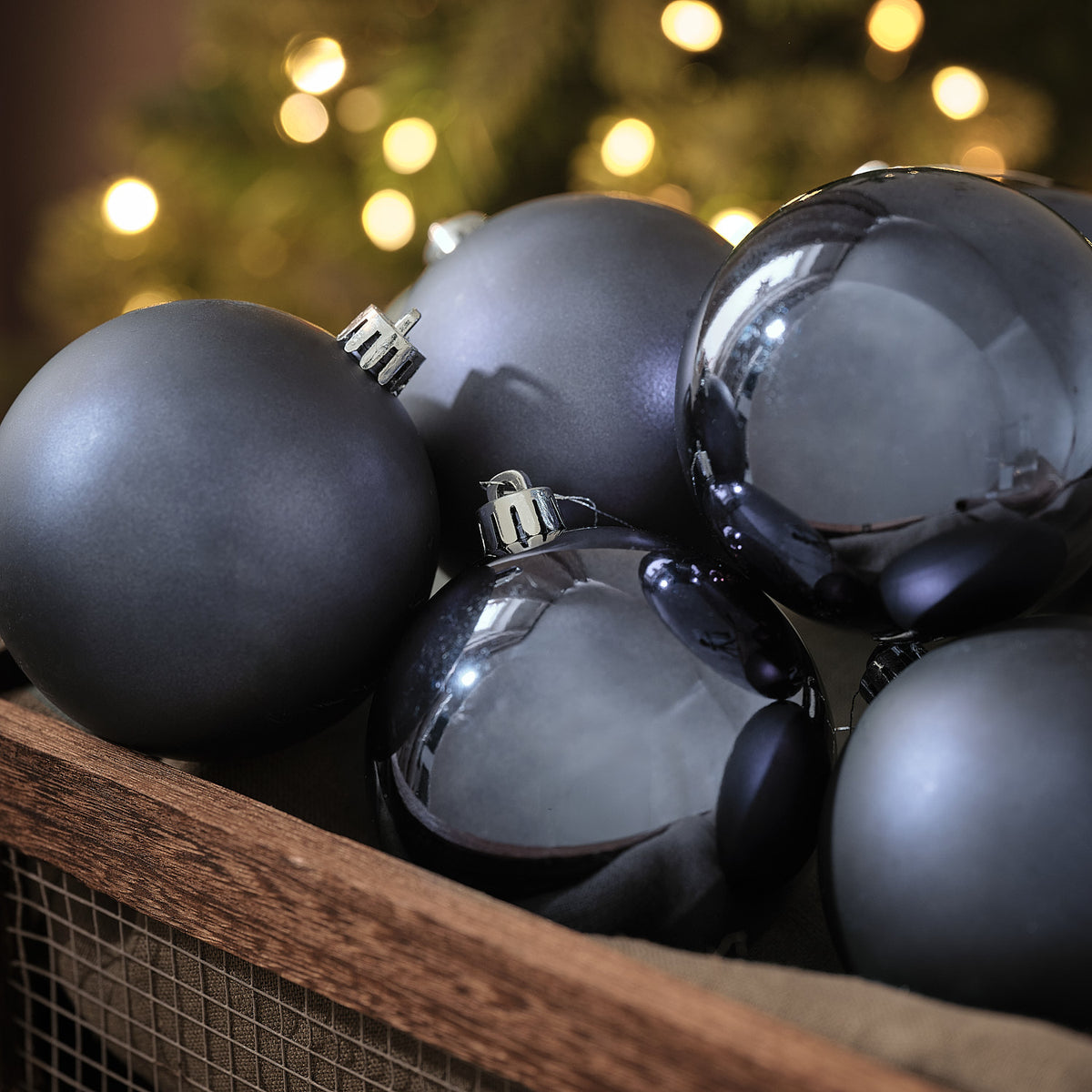 Set of 6 Large Blue Christmas Tree Baubles