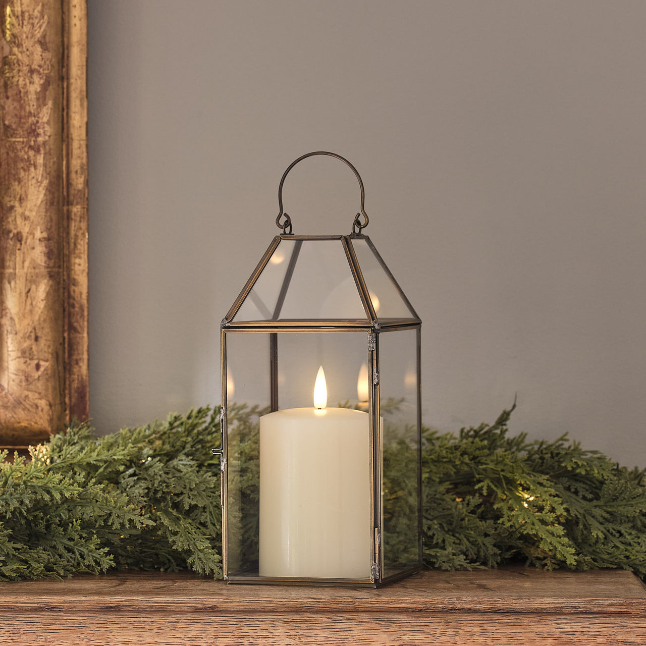 Regular Vicarage Gold Lantern with TruGlow® Candle