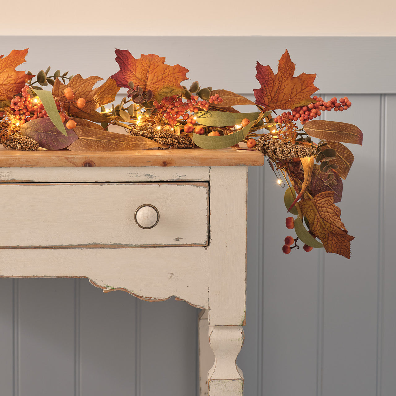 Pre Lit Maple Orchard Autumn Wreath & Bough