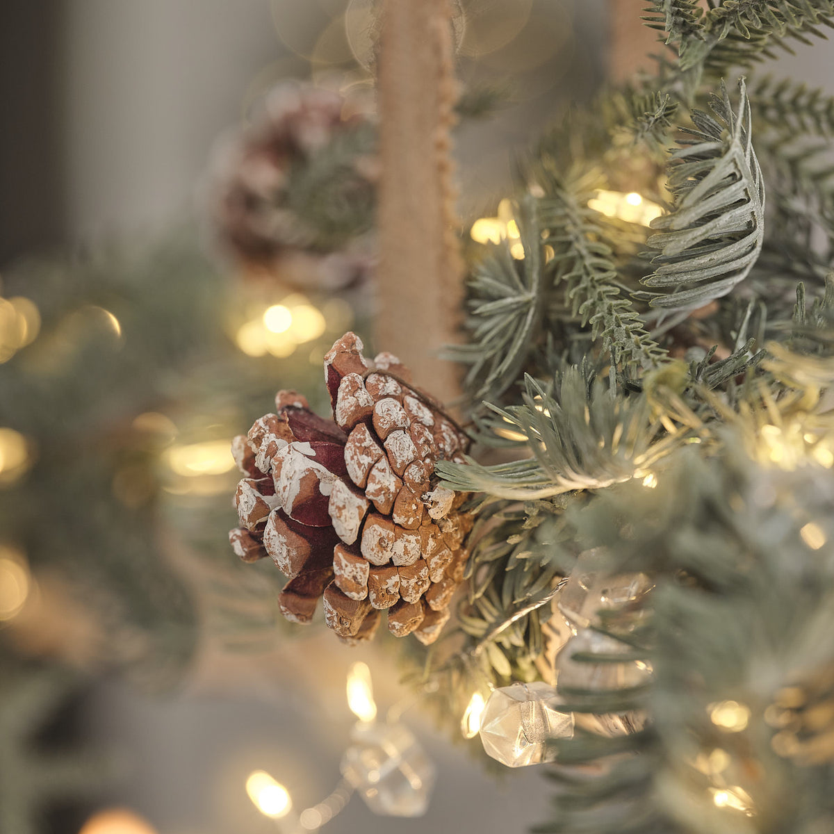 1.5m Pre Lit Once Upon a Star Christmas Garland