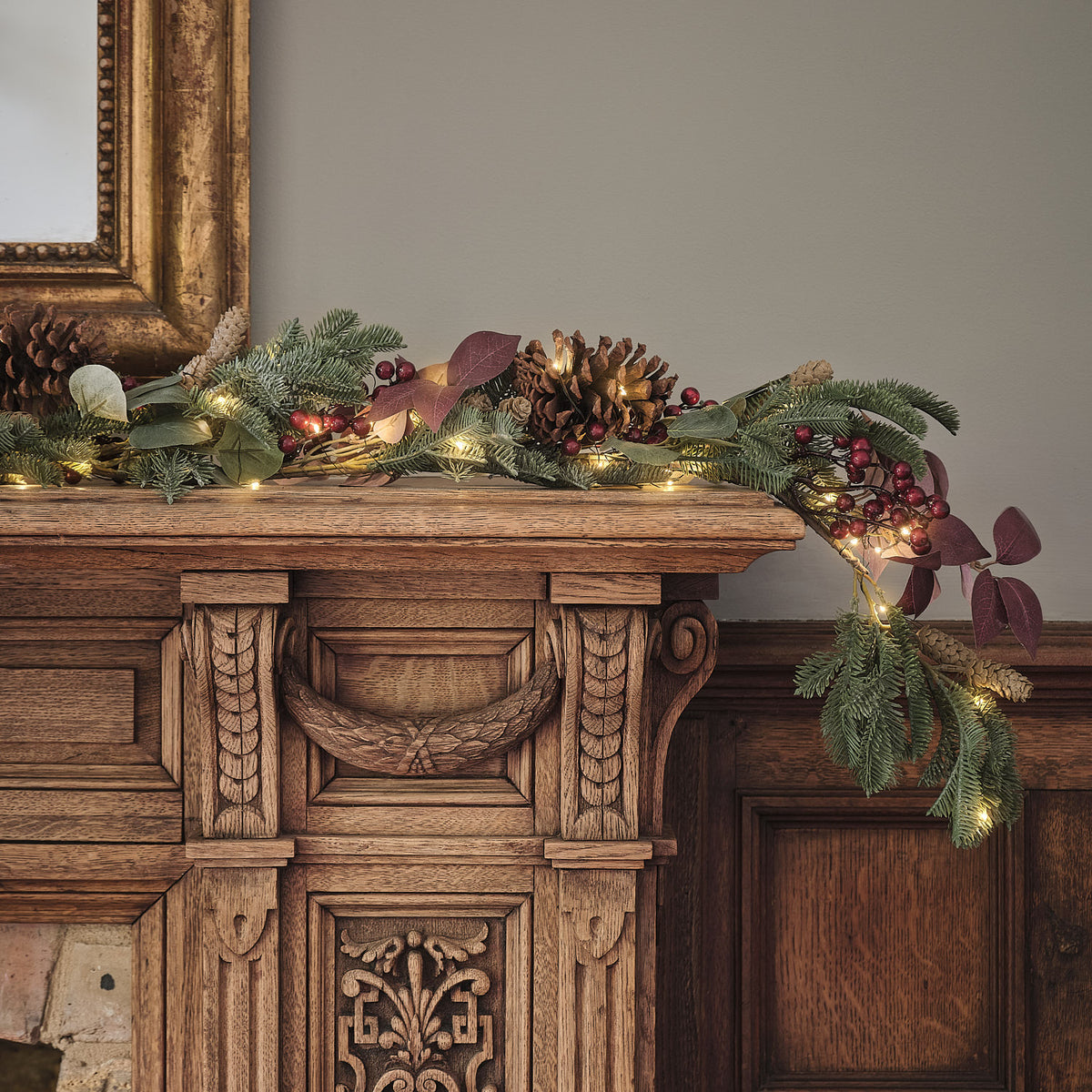 1.5m Pre Lit Christmas Joy Garland