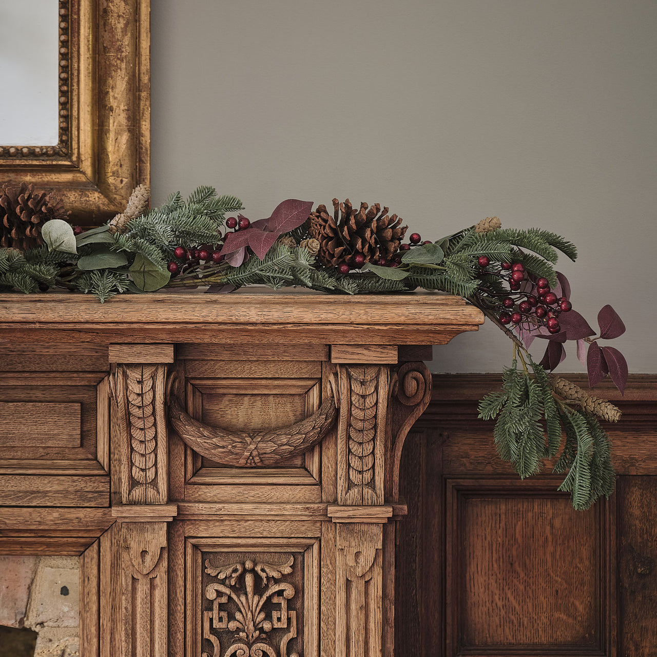 1.5m Pre Lit Christmas Joy Garland