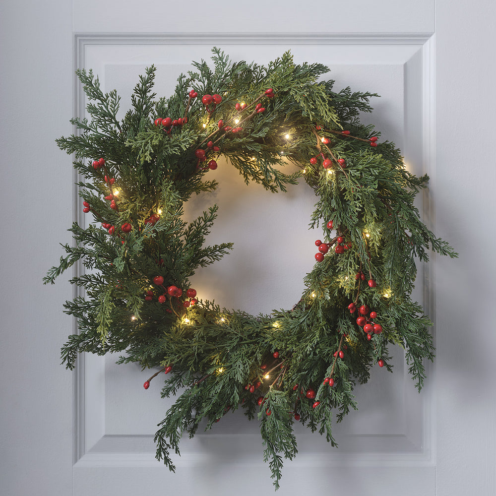45cm Pre Lit Red Berry Christmas Wreath