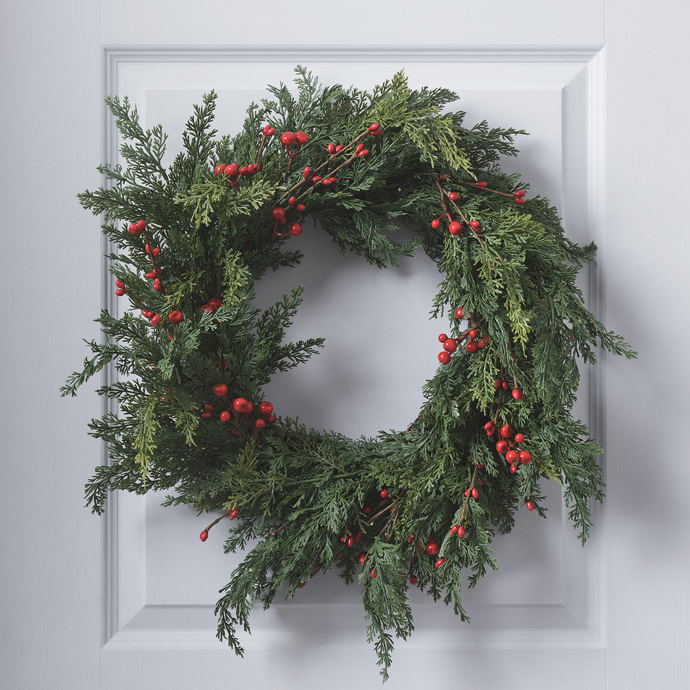45cm Pre Lit Red Berry Christmas Wreath