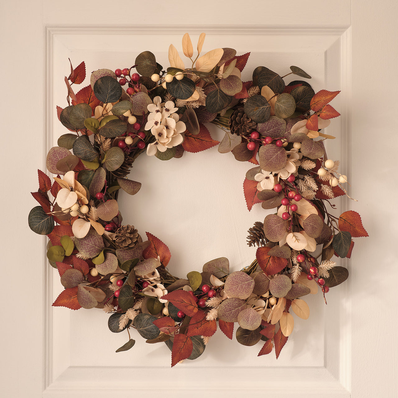Pre Lit Berry Harvest Autumn Wreath & Mixed Foliage Autumnal Garland