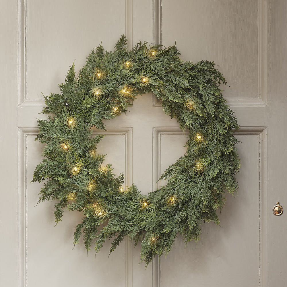 60cm Pre Lit Classic Conifer & Pinecone Outdoor Christmas Wreath