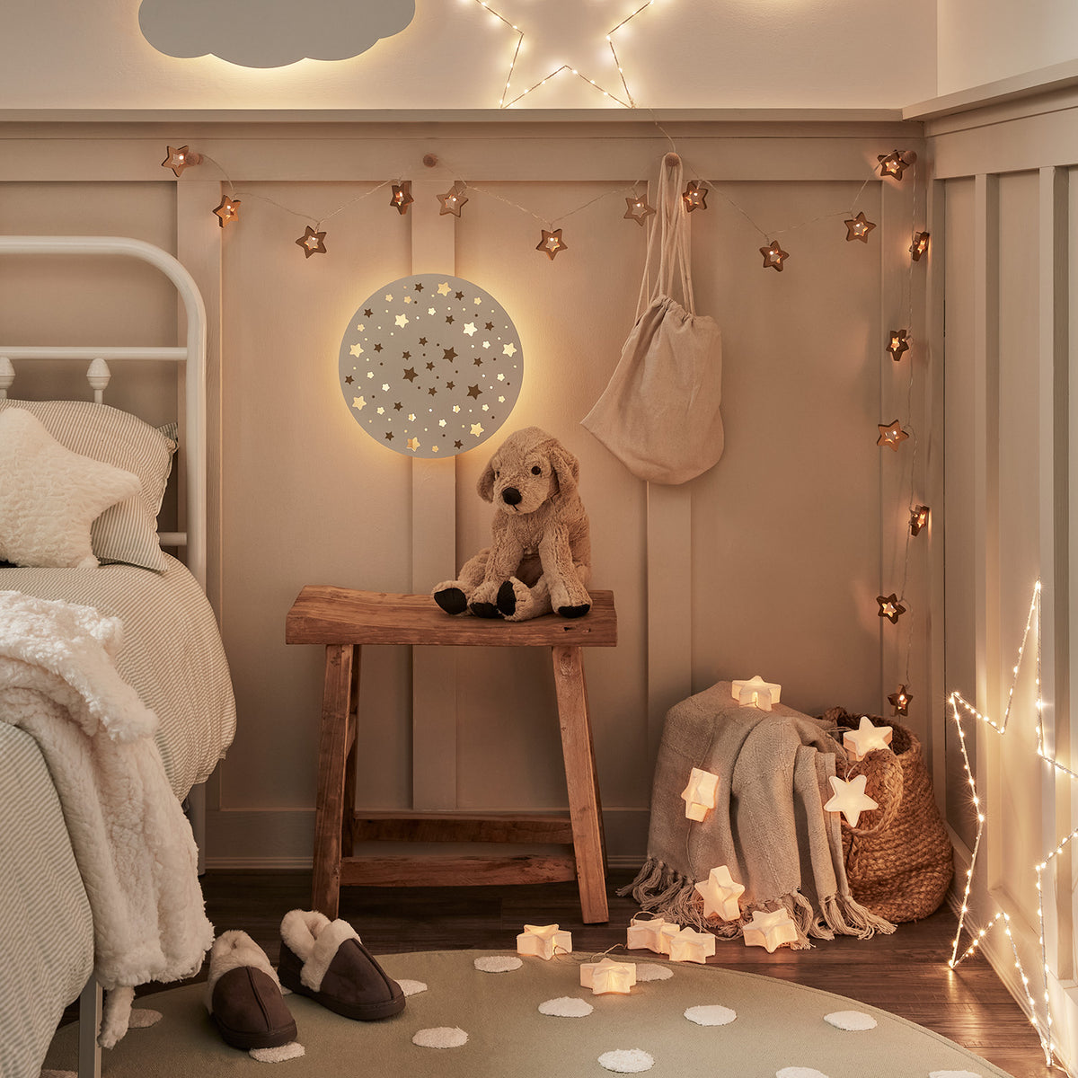 White Paper Star LED Fairy Lights - lifestyle detail