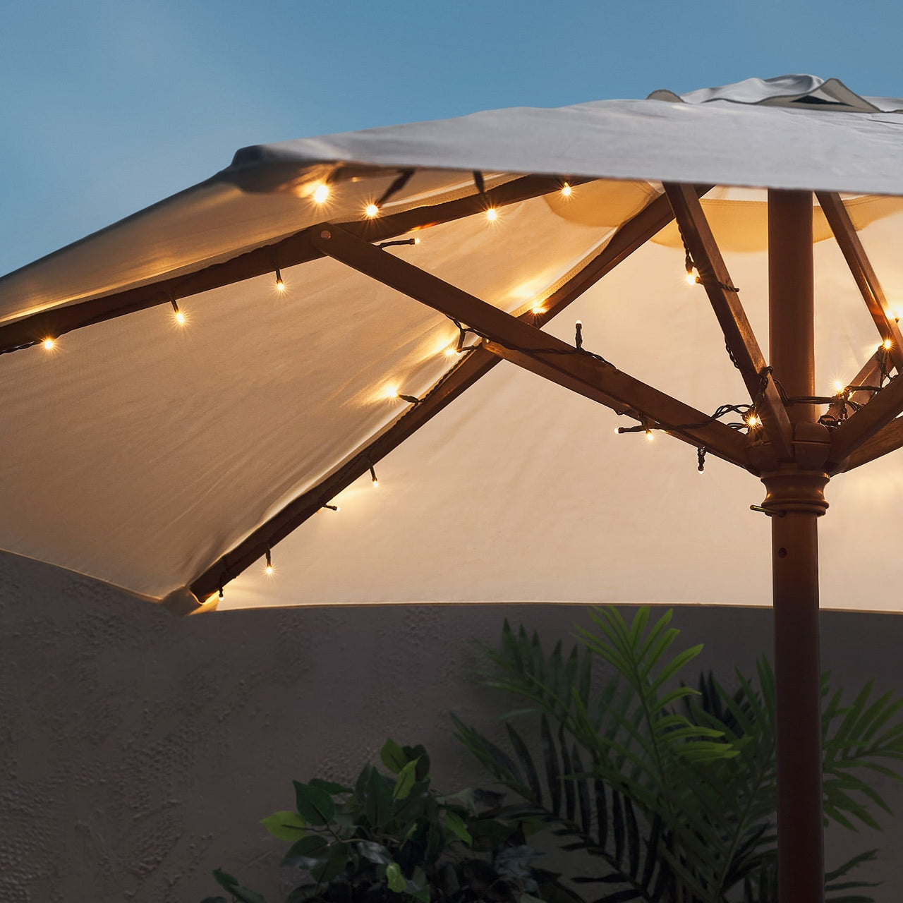 battery operated patio umbrella string lights 80 Warm White LED Battery Operated Parasol Lights UK