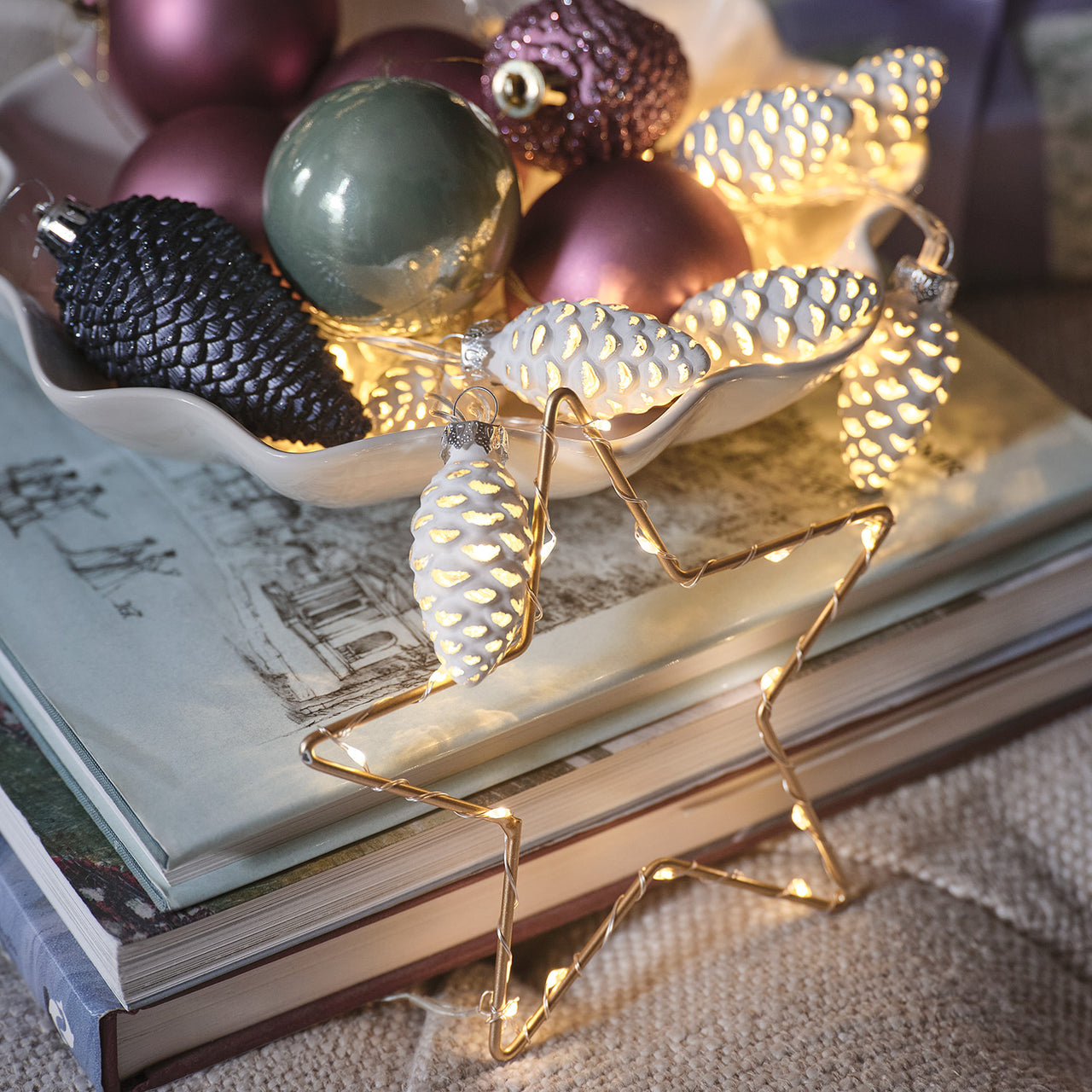 10 Glass Pinecone LED String Lights