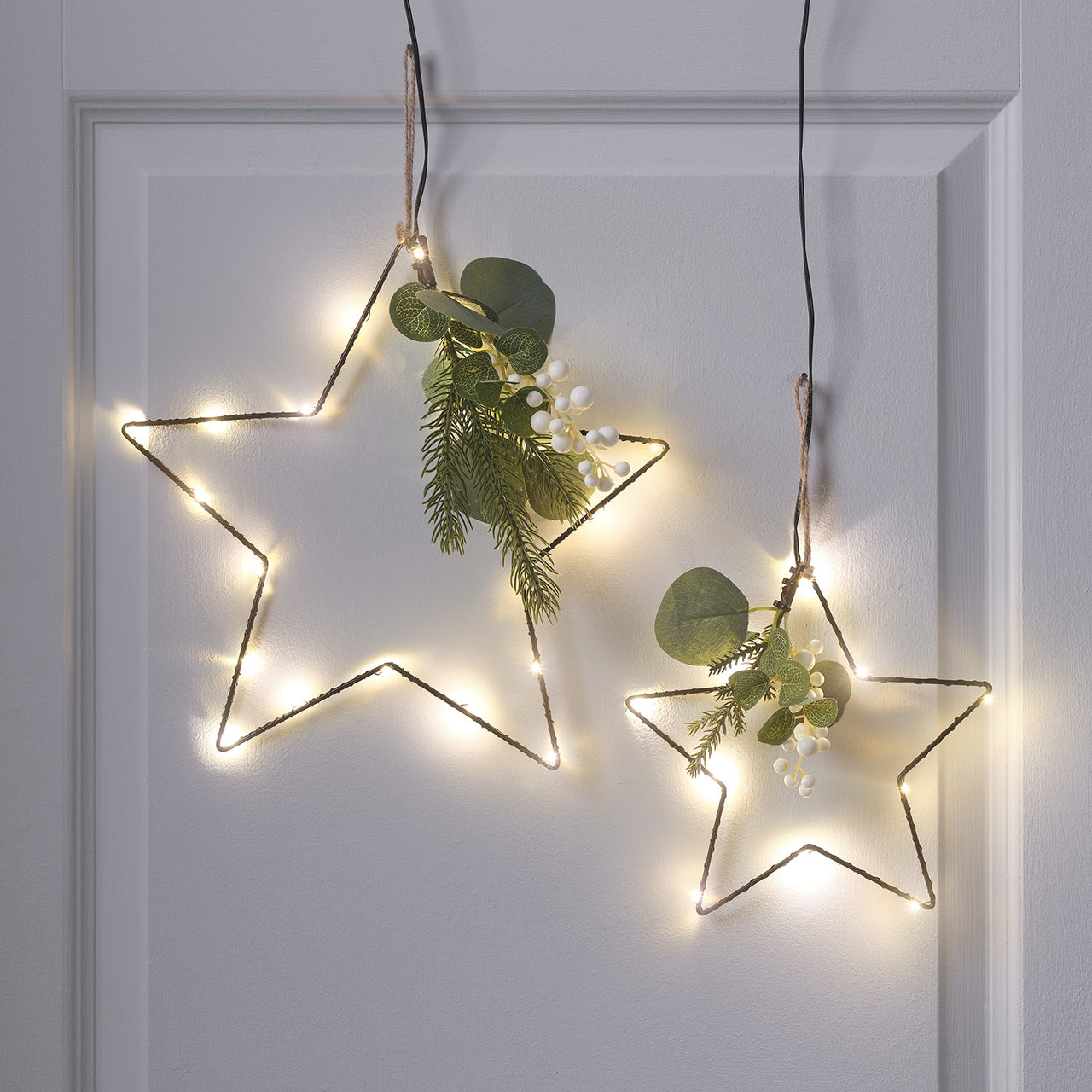 Set of 2 Micro LED Star Lights with Winter Foliage
