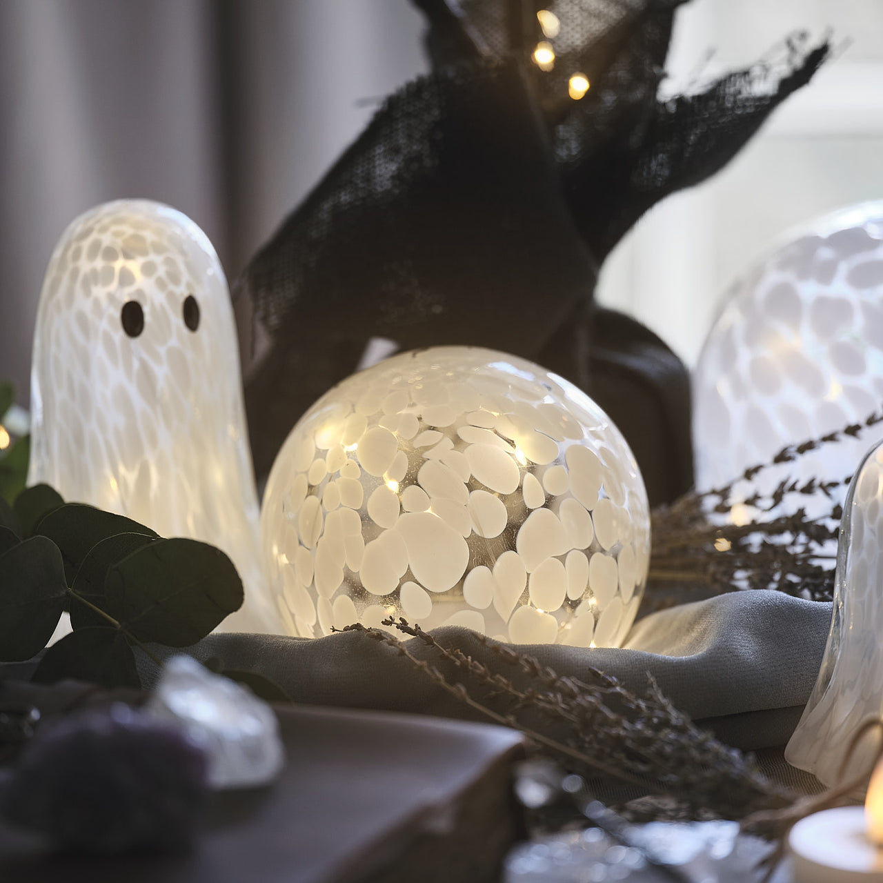 Small White Confetti Glass Globe LED Decoration