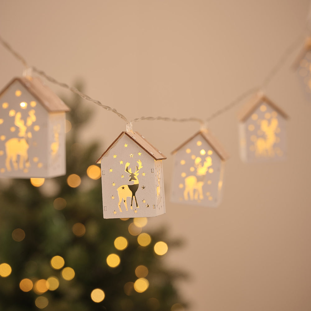 10 Wooden Reindeer Hut LED Fairy Lights