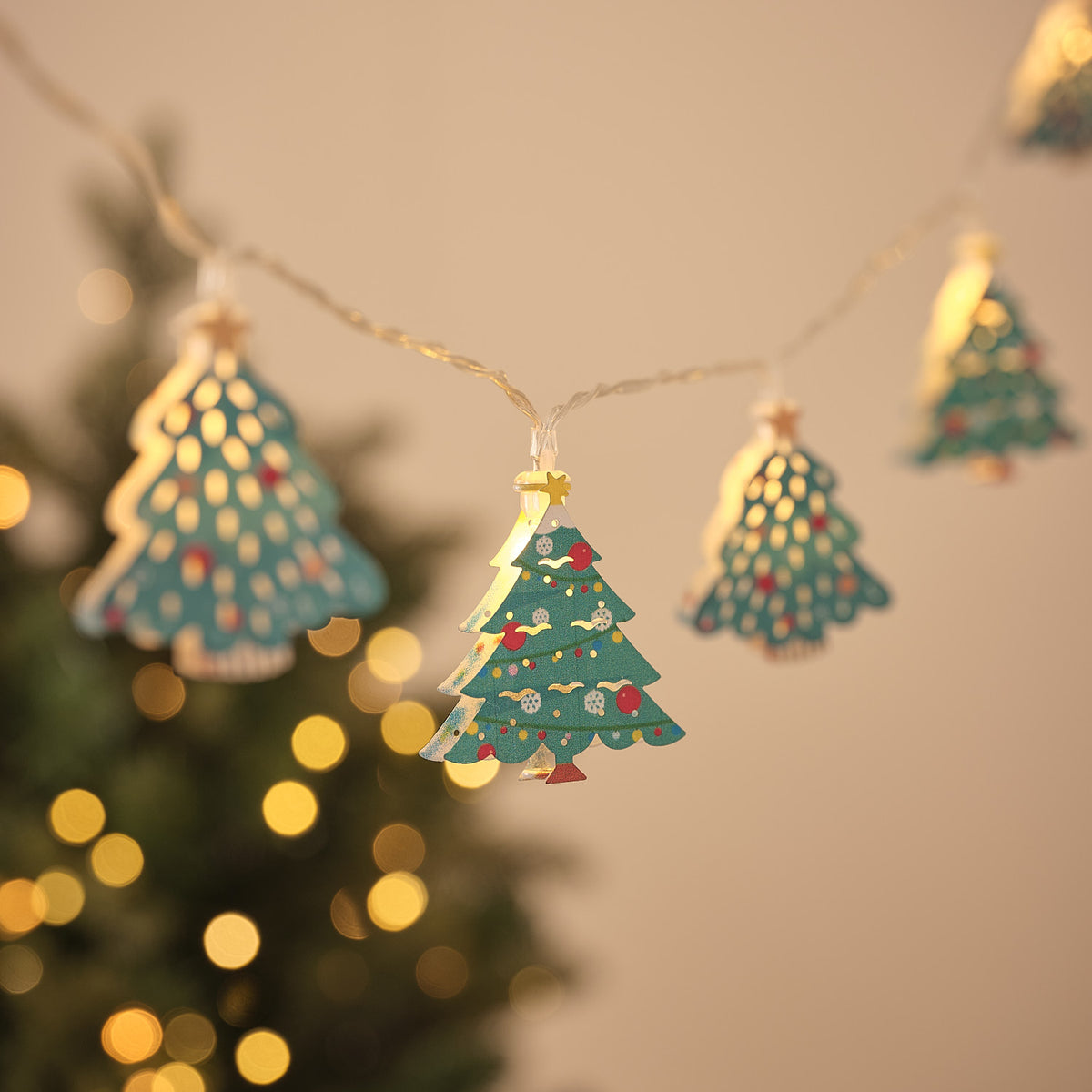 10 'O Christmas Tree' Metal LED Fairy Lights