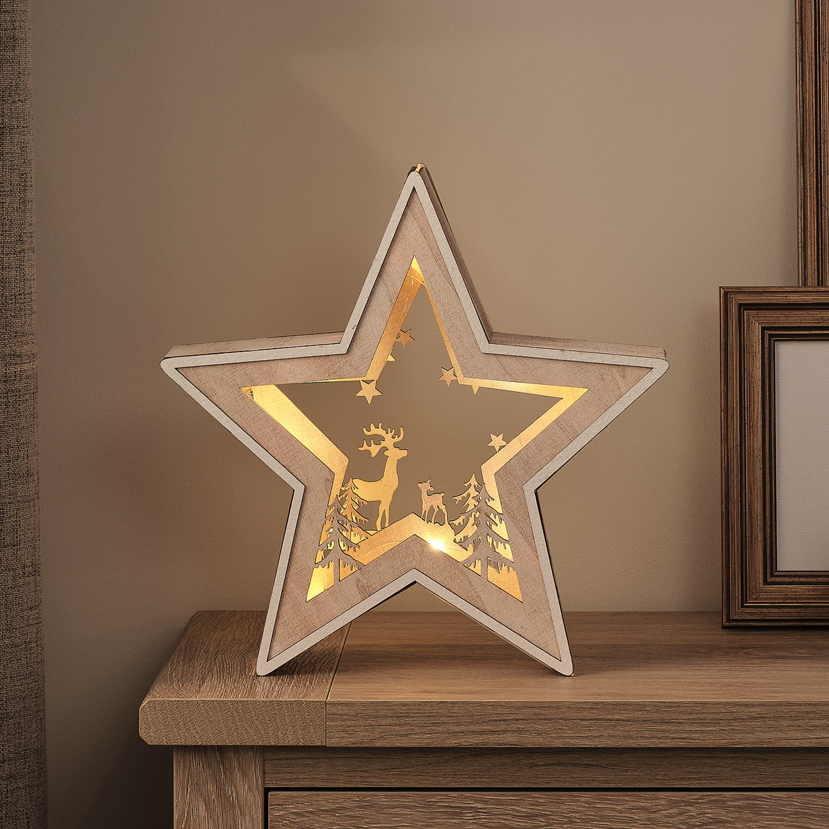 28cm Reindeer Under The Stars Wooden Silhouette Light Up Decoration
