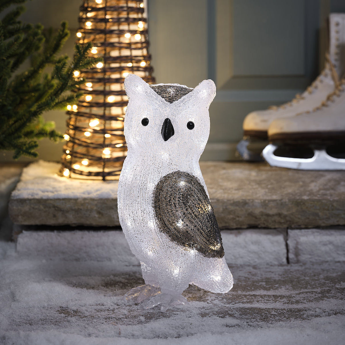 30cm Dual Colour Ollie Owl 3D LED Acrylic Plug In Outdoor Christmas Figure