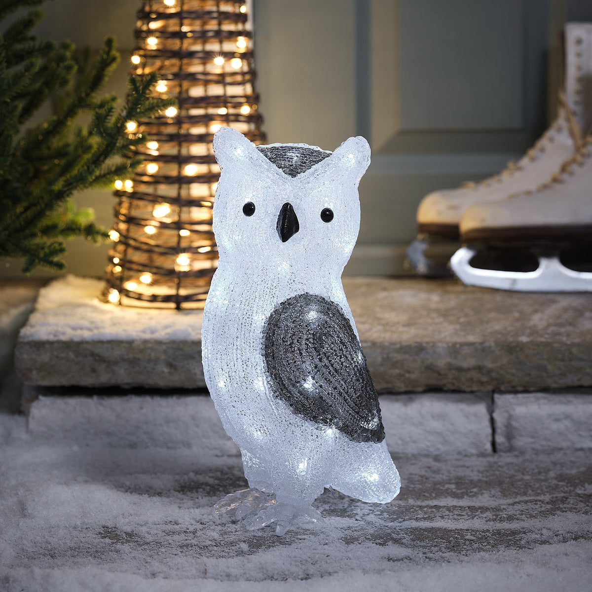 30cm Dual Colour Ollie Owl 3D LED Acrylic Plug In Outdoor Christmas Figure