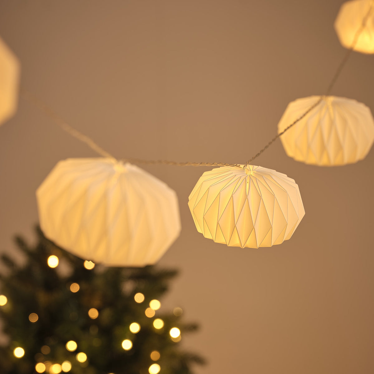 10 Paper Lantern Outdoor LED String Lights