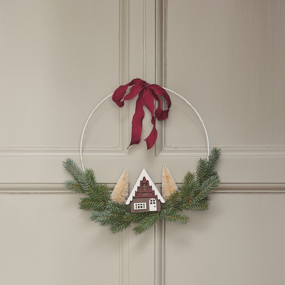 Pre Lit Cosy Christmas Ring Wreath