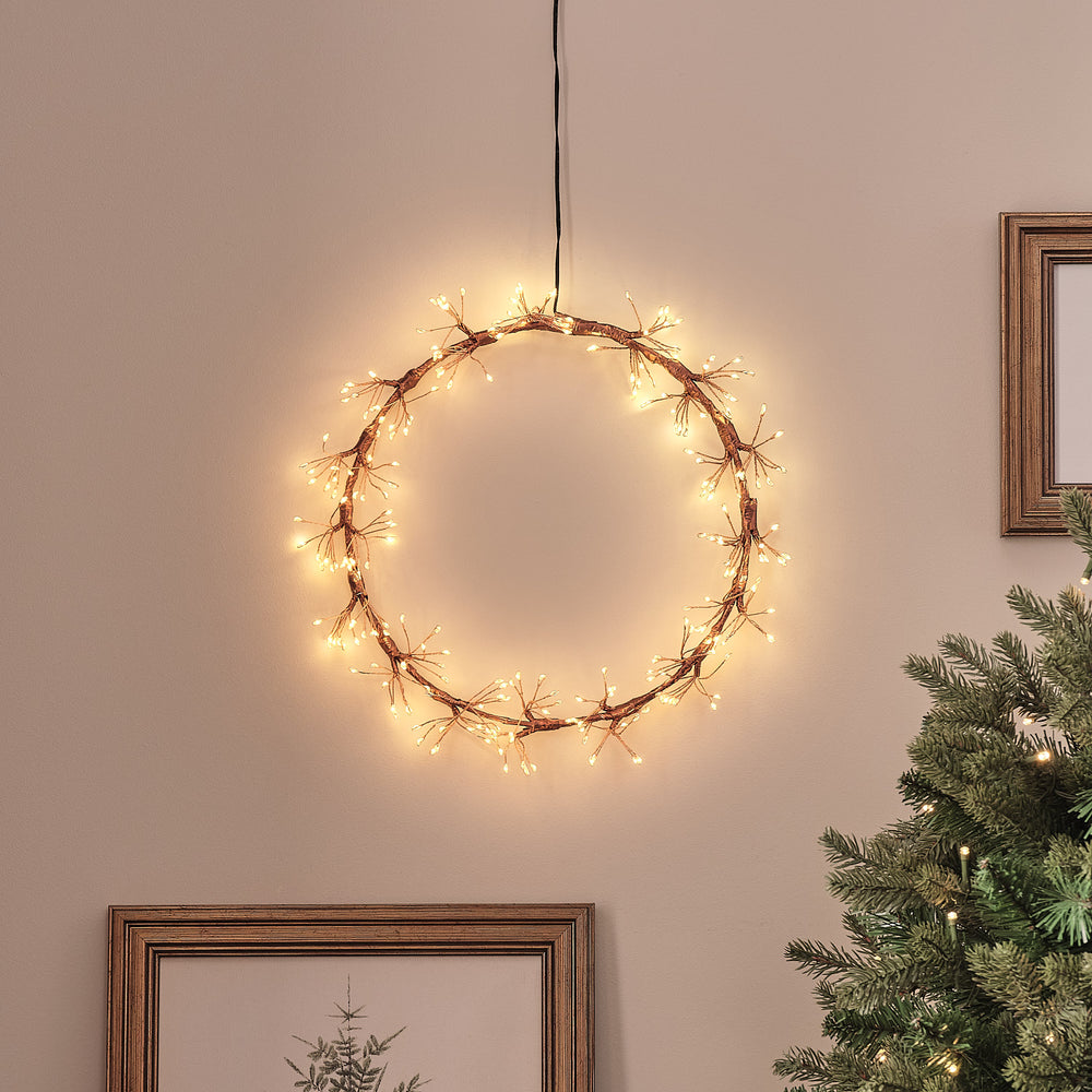 25cm Gold Starburst Light Outdoor Wreath