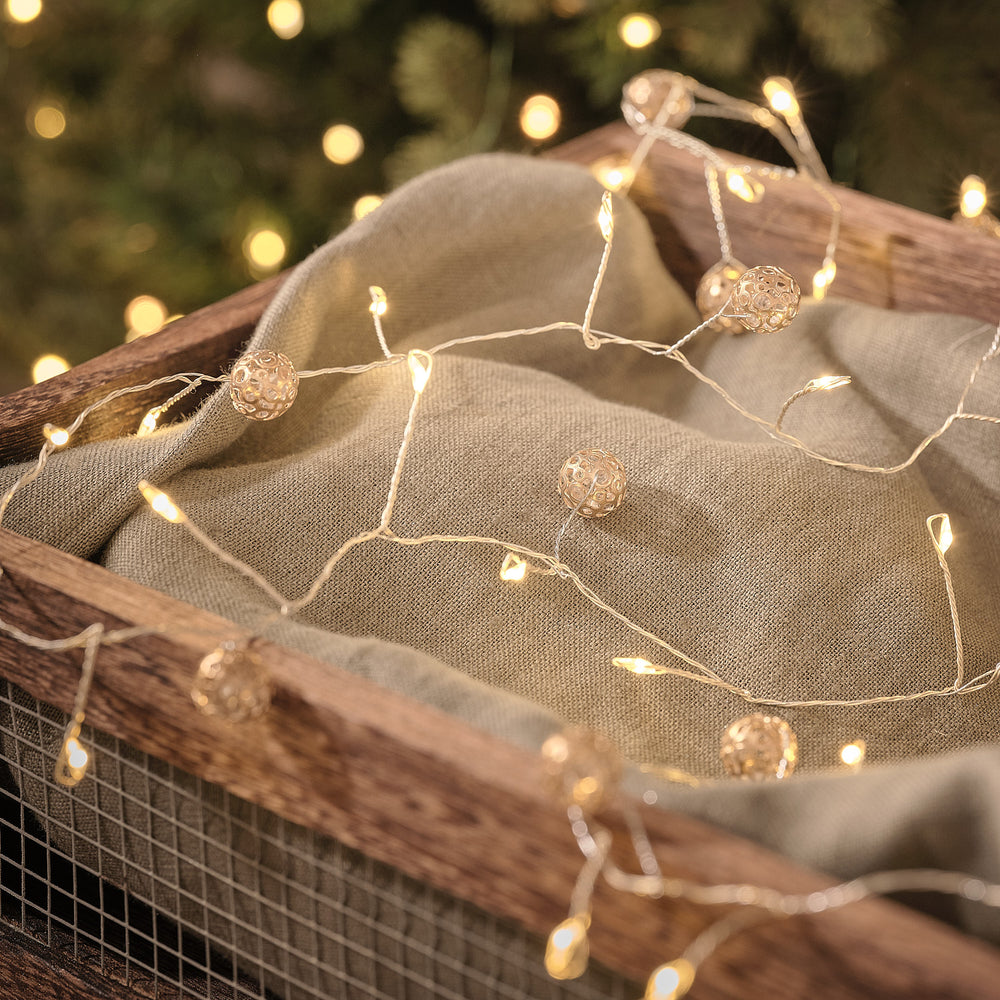 1.5m Gold Orb Cluster Micro Light Garland