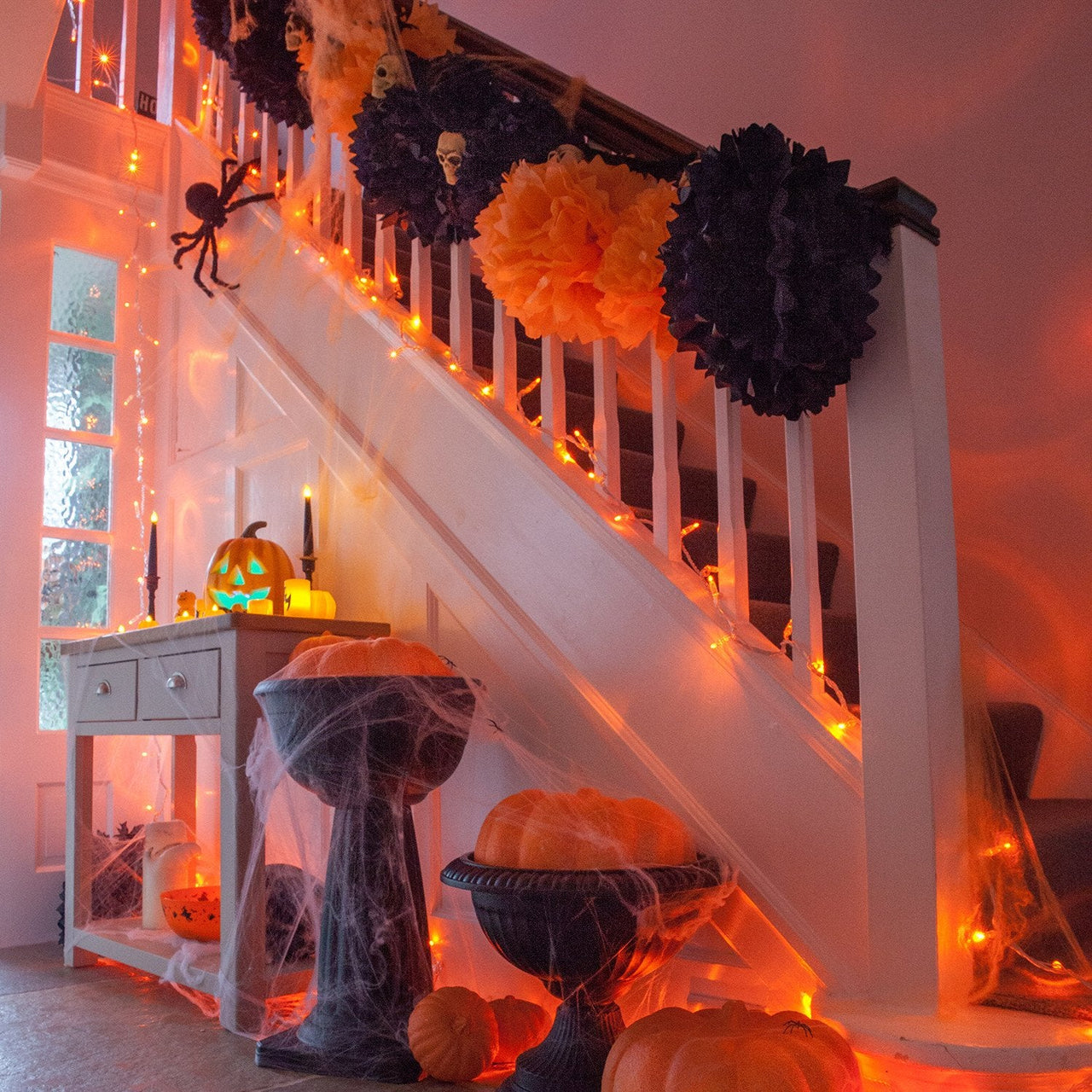 ML100AC_Orange-halloween-amber-fairy-lights-hallway-pumpkins_P6_0862b414-05d7-47f0-9978-82df15d67d28.jpg