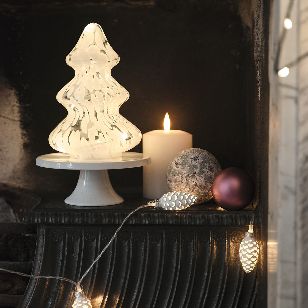 White Detail Glass LED Christmas Tree Decoration